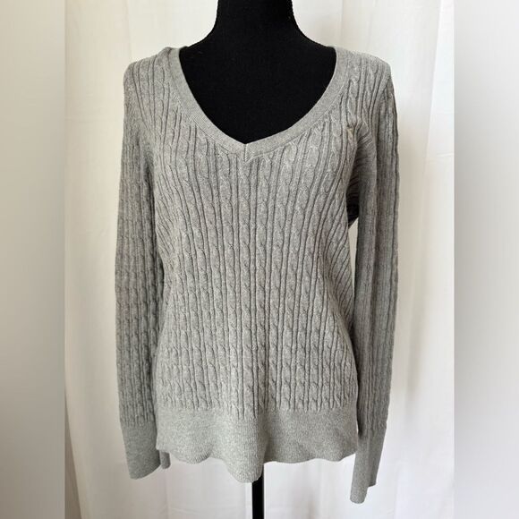 Abercrombie & Fitch Cable Knit Sweater Women’s Gray V-Neck Sz L Preppy Academia - Picture 1 of 4